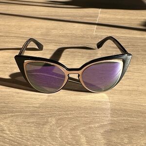 Chic Black and Purple Cat-Eye Sunglasses